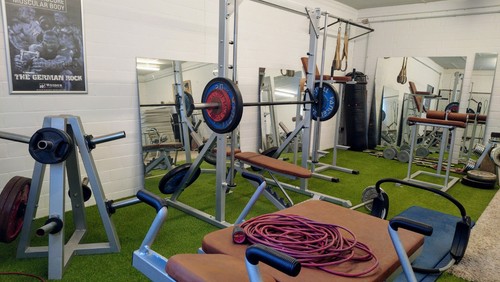 Kleines fitnessstudio komplett - fitnessstudio,